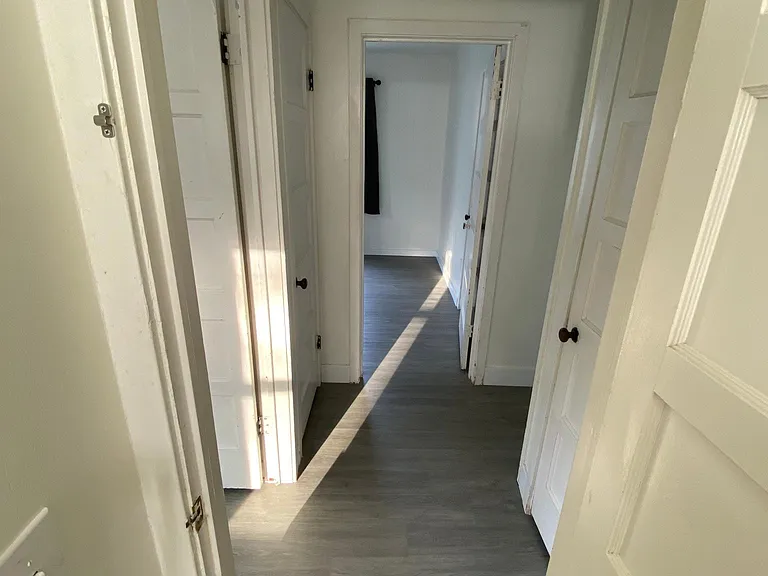 1411 McPherson Ave — Photo 12