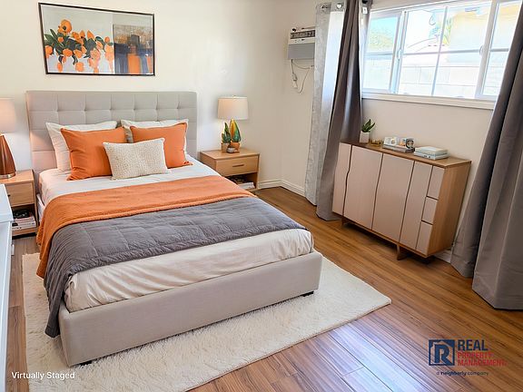 2nd image of 15501 Loukelton St #15509
