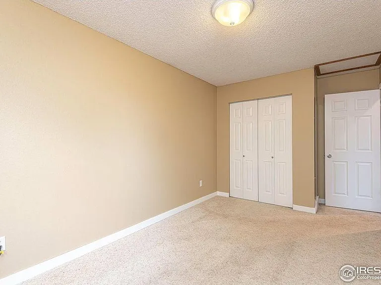 2197 Kennington Ct — Photo 29