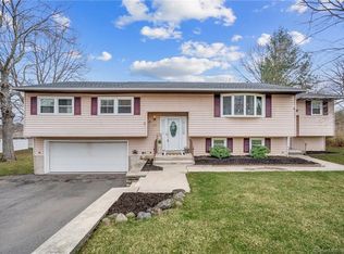 299 Evening Star Dr, Naugatuck, CT 06770