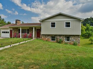 619 Aiken Rd, Asheville, NC 28804