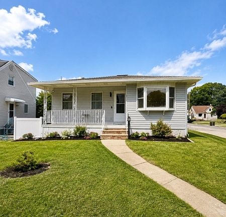 2nd image of 26 Coney Rd