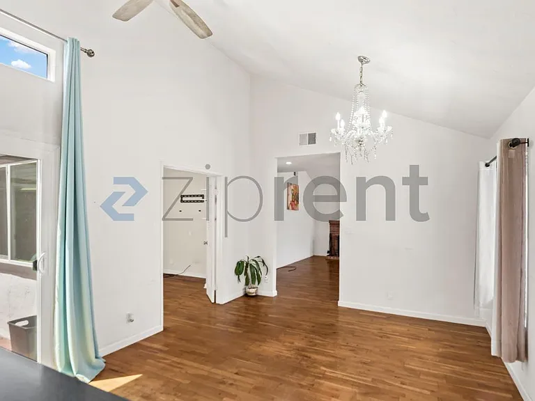 5354 Birch Grove Dr — Photo 12