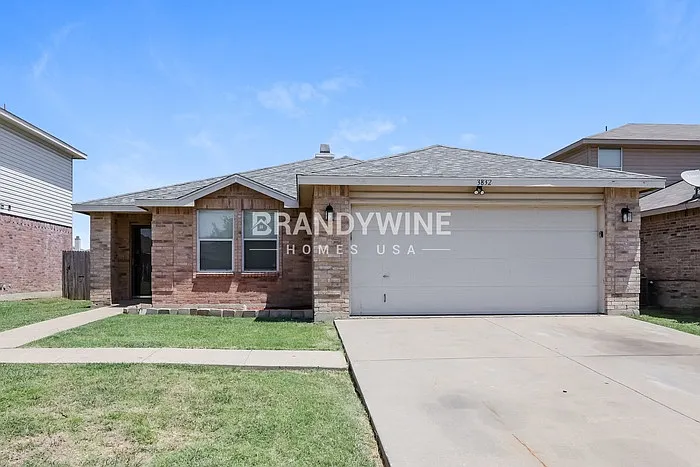 3832 Irish Setter Dr — Photo 2