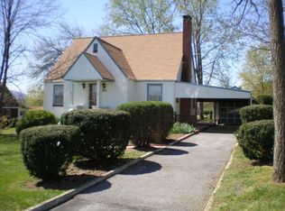 313 Turner Rd, Salem, VA 24153