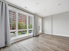 3944-3956 South Indiana Avenue - 3956-3F