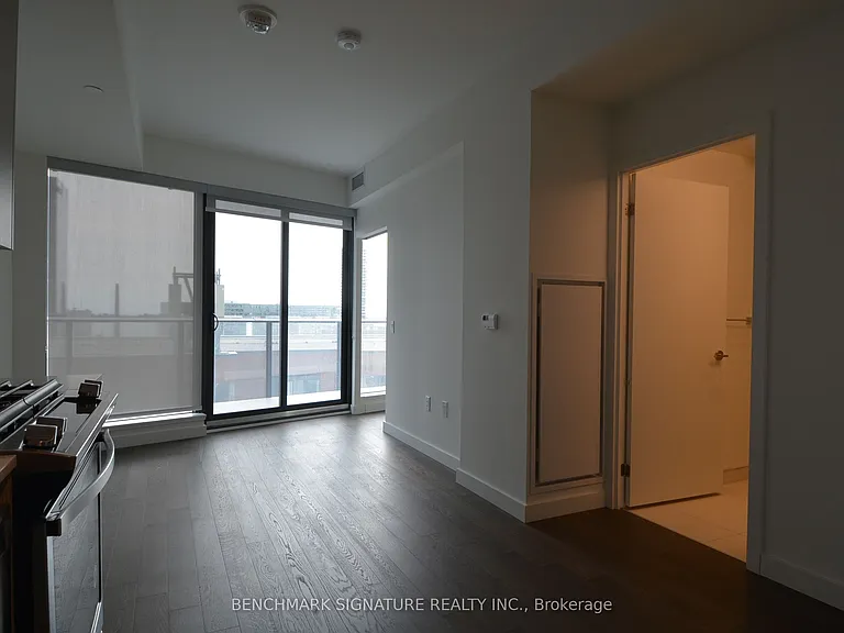 2 A Church St #1304 — Photo 8