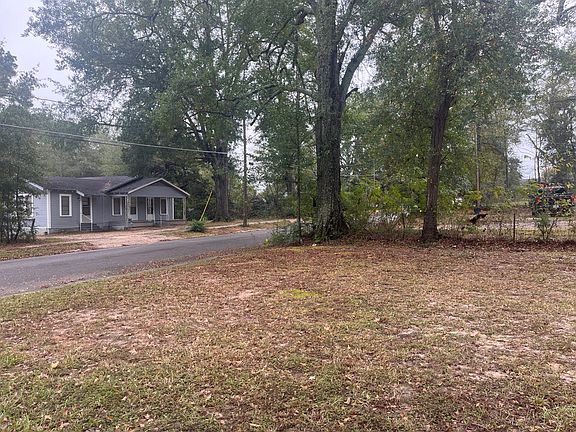 5th image of 200 Kavanaugh St