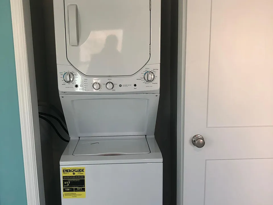 In-unit wash/dry.