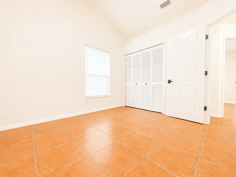 11387 Waterford Village Dr — Photo 9