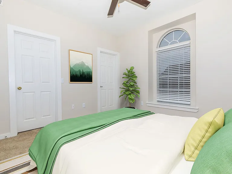 Town Park Townhomes — Photo 45