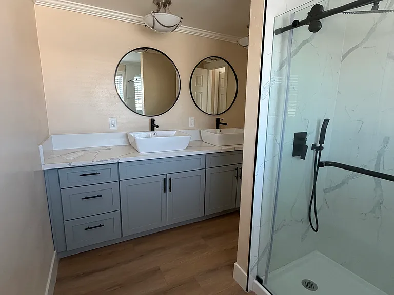 7477 Ullom Dr — Photo 22
