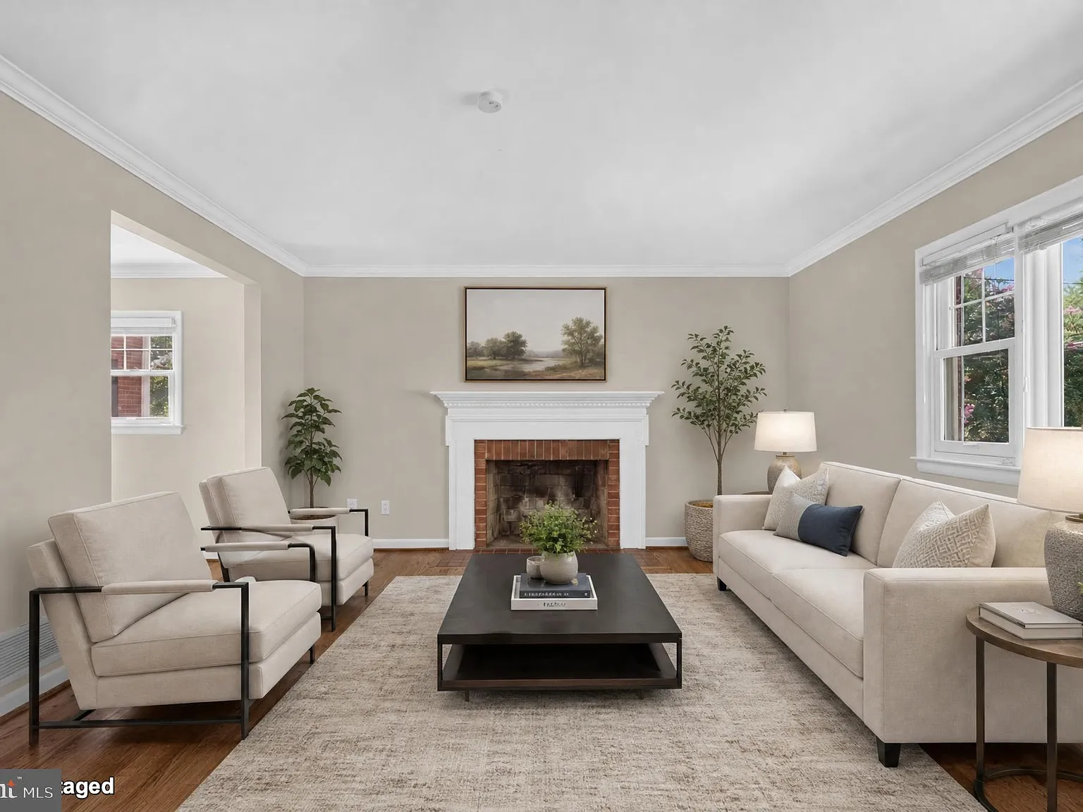 5 bed, 3.0 bath, 3022 sqft, $5,000 — Photo 3