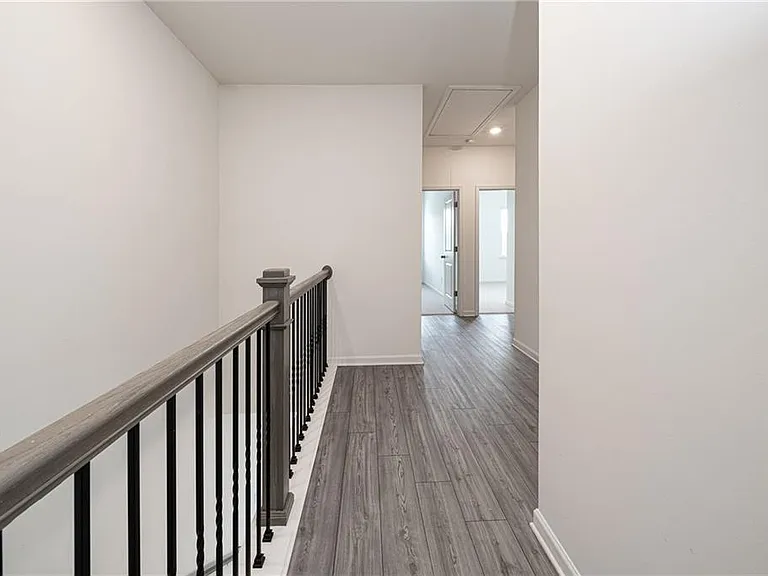 307 Danville Ave — Photo 33
