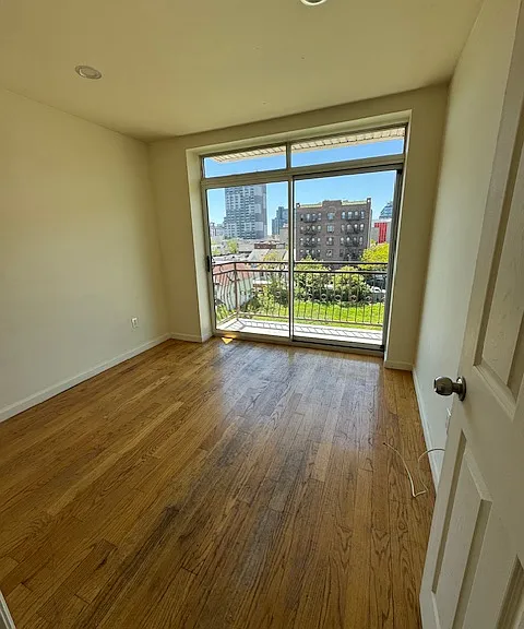 90-34 171st St #5B — Photo 4