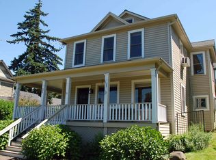 805 Oak St, Hood River, OR 97031