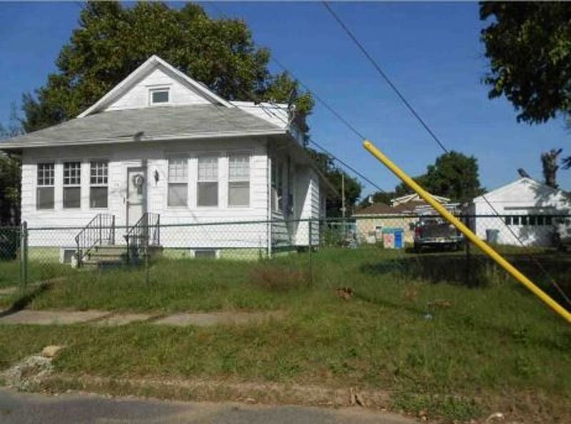 1st image of 23 N Harley Ave