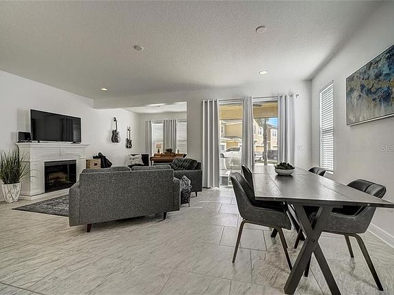 5th image of 13571 Fountainbleau Dr