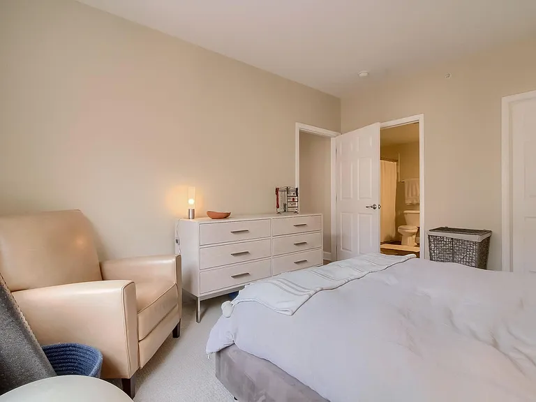 4500 Baseline Rd #1301 — Photo 3