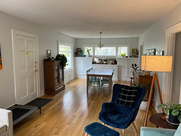 2407 NE Skidmore St — Photo 3