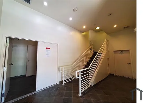1 bed, 625 sqft, $3,100 — Photo 3
