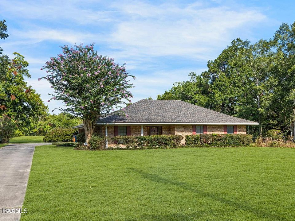 1st image of 435 Brothers Rd