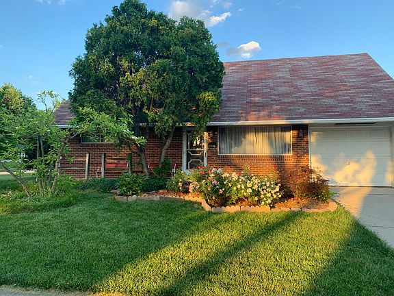 5th image of 5806 Rosebury Dr