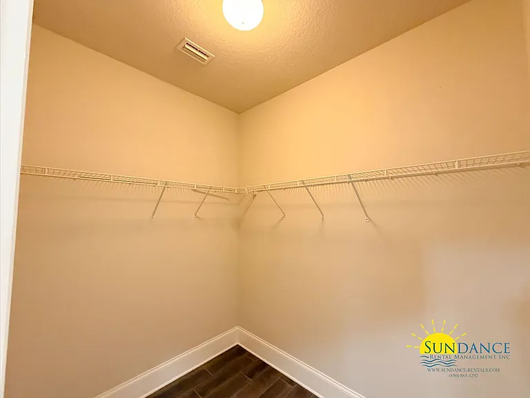 210 Tropical Breeze Dr — Photo 22