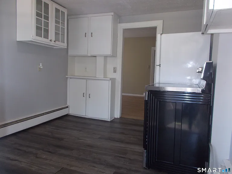 161 Howard Ave #1 — Photo 12