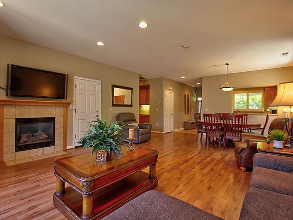 5th image of 1365 Cypress Ct