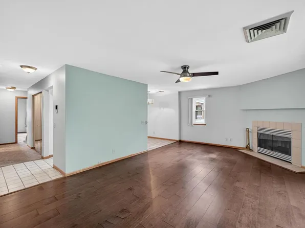 5548 Century Avenue #4, Middleton, WI 53562