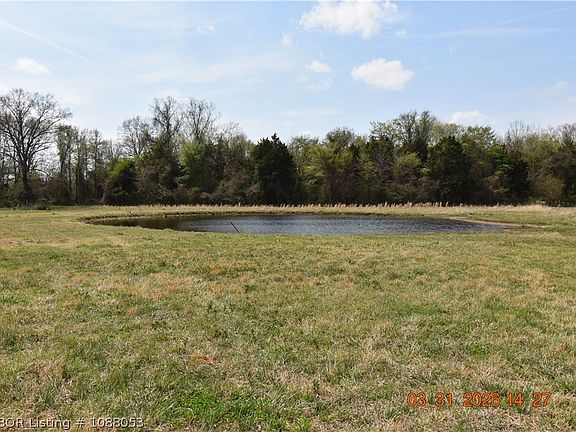 2nd image of 468480 E 1030th Rd