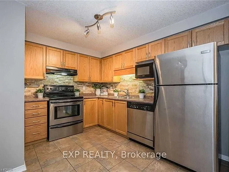27 Max Becker Dr — Photo 7