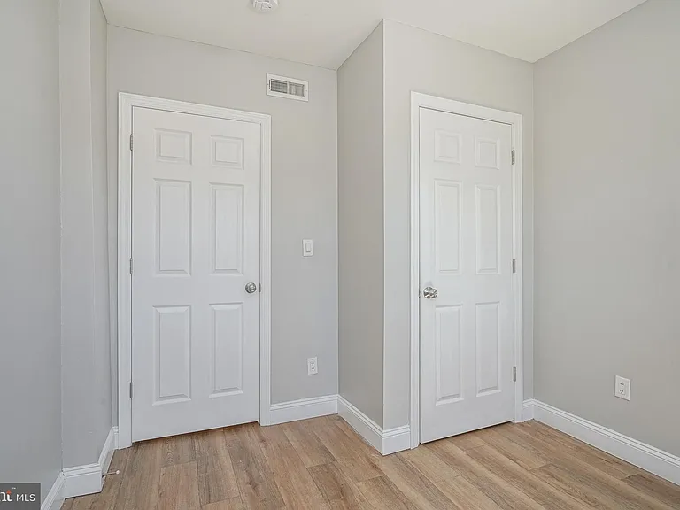 3037 Tulip St — Photo 17