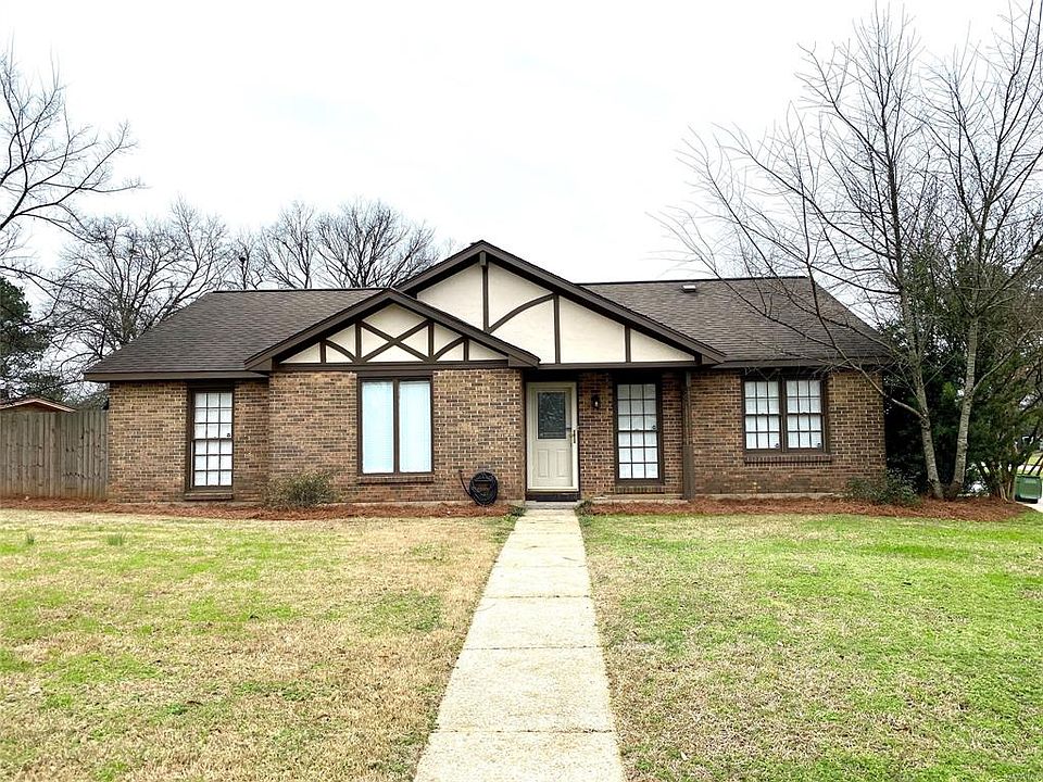1st image of 5728 Pinebrook Dr
