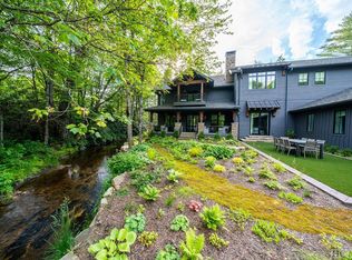 628 N 5th St, Highlands, NC 28741