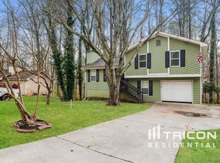 5290 Arrowind Rd NW, Lilburn, GA 30047