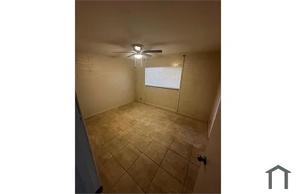 Building Photo - 411 W Colter St #A