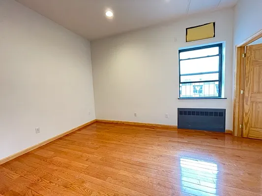 Rented by Best Apartments North Inc | media 16