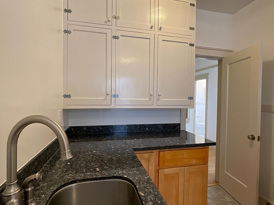 1st image of 99 Jersey St #9