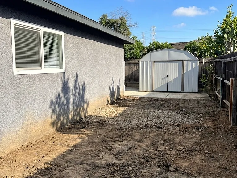 3115 W Santa Ana Ave — Photo 27
