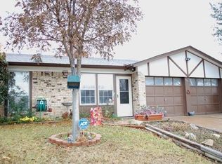 6501 Stardust Dr S, Watauga, TX 76148