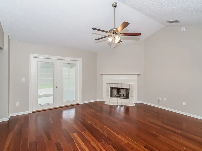 3359 Secret Isle Ln — Photo 3