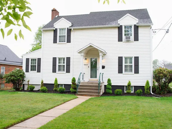 1907 Menoher Blvd, Johnstown, PA 15905