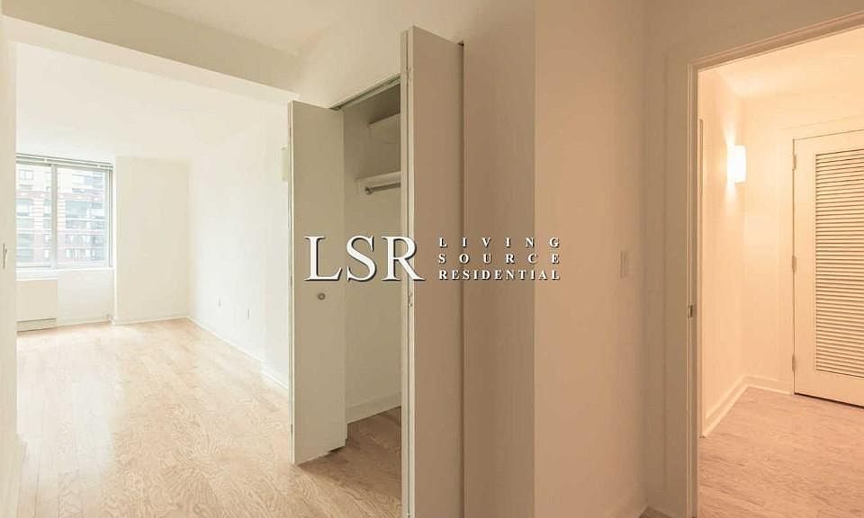 2nd image of 102 N End Ave #17C