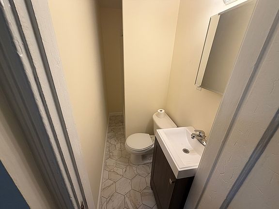 4th image of 1318 Commonwealth Ave APT 8