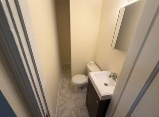 1318 Commonwealth Ave APT 8, Allston, MA 02134