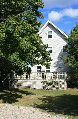 2nd image of 99 Bayberry Rd