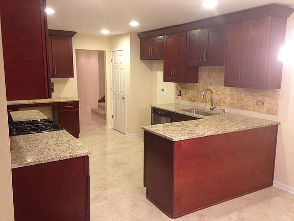 2nd image of 136 Appleby Dr