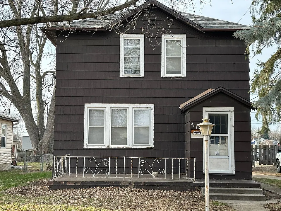 2015 S Palmetto St